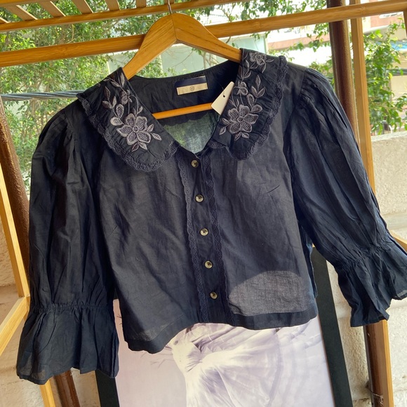 Floral Embroidery Cotton Crop Top. Size - XS - Picture 3 of 6